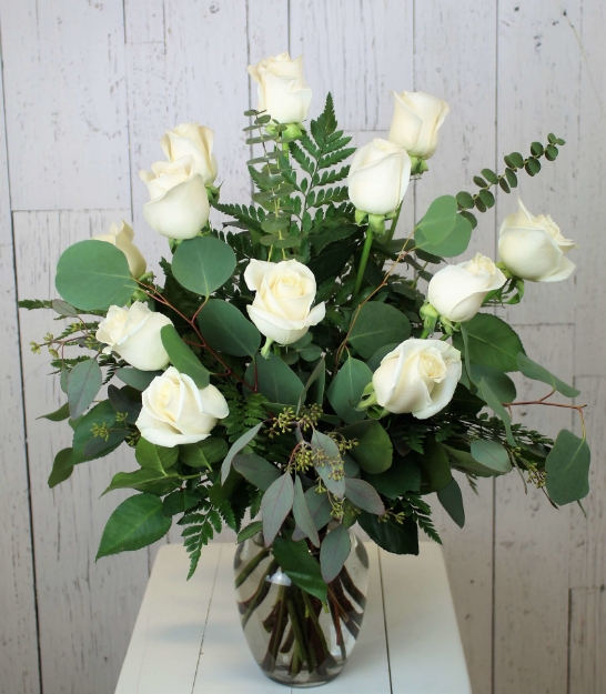 Picture of Dozen White Rose Bouquet