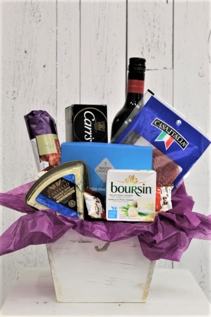 Picture of Gourmet Meat and Cheese Basket with Wine 